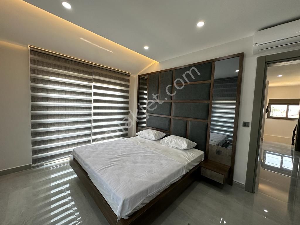 Belek Merkezinde Havuzlu Site İçeresinde Full Eşyalı Teraslı Satılık 4+1 Çatı Dubleks Daire - Görsel 13