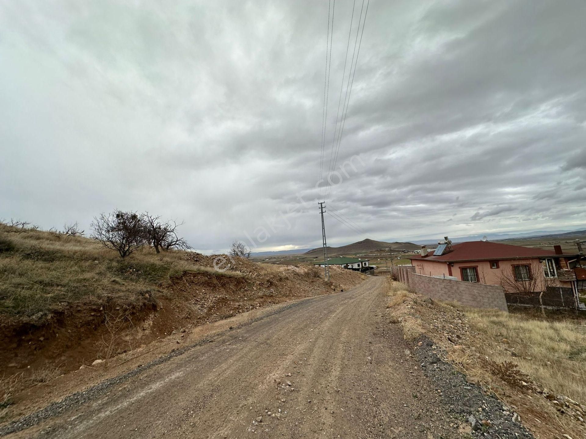 Öz Gaye Emlaktan Develi Tombak Çapayeri Mevkiinde 1316 M2 Satılık Bağ - Görsel 5