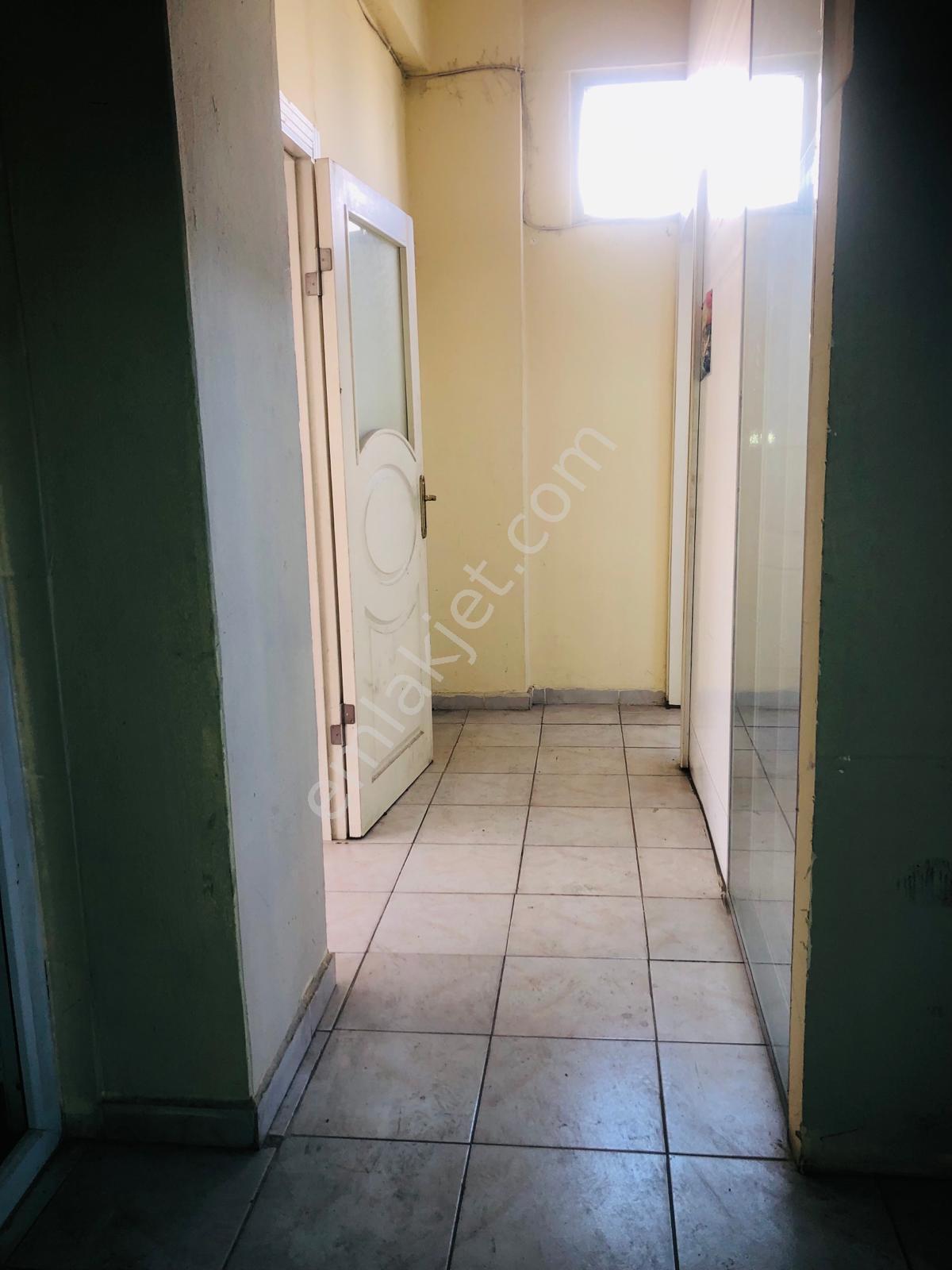 Sultanbeyli Mimarsinan Caddesinde 200m2 Kiralık Dükkan - Görsel 15