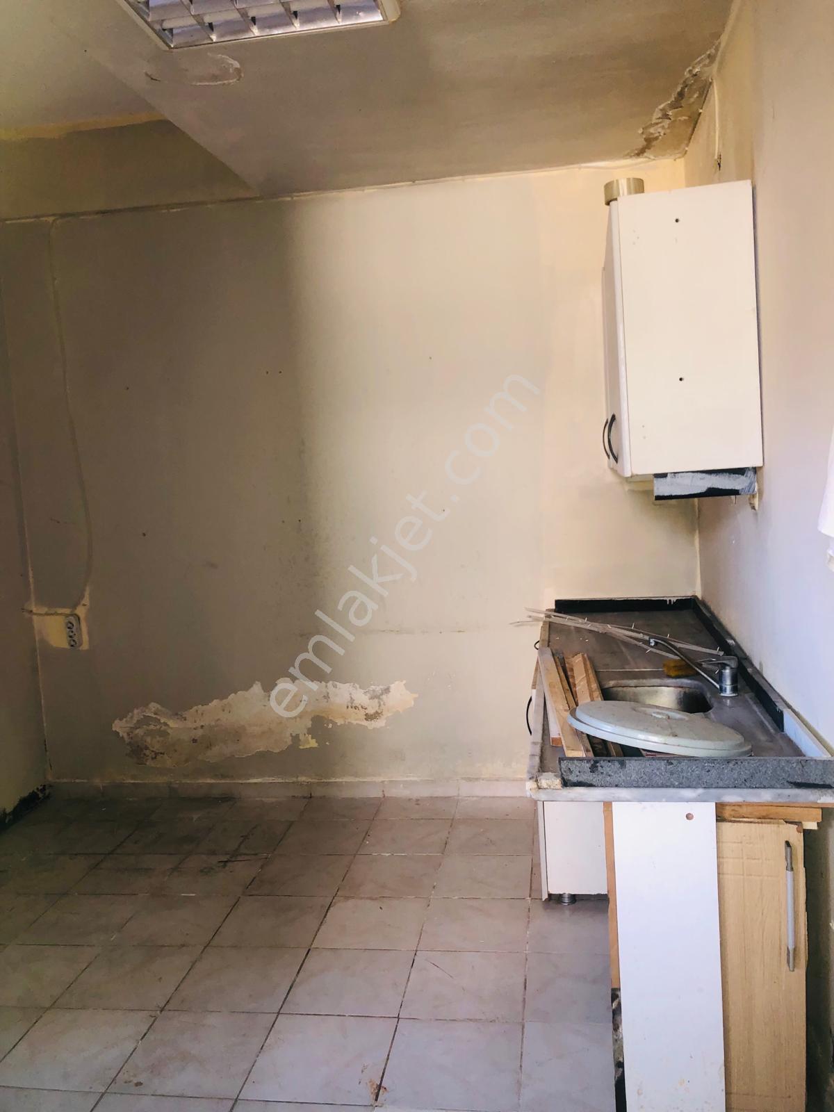 Sultanbeyli Mimarsinan Caddesinde 200m2 Kiralık Dükkan - Görsel 16