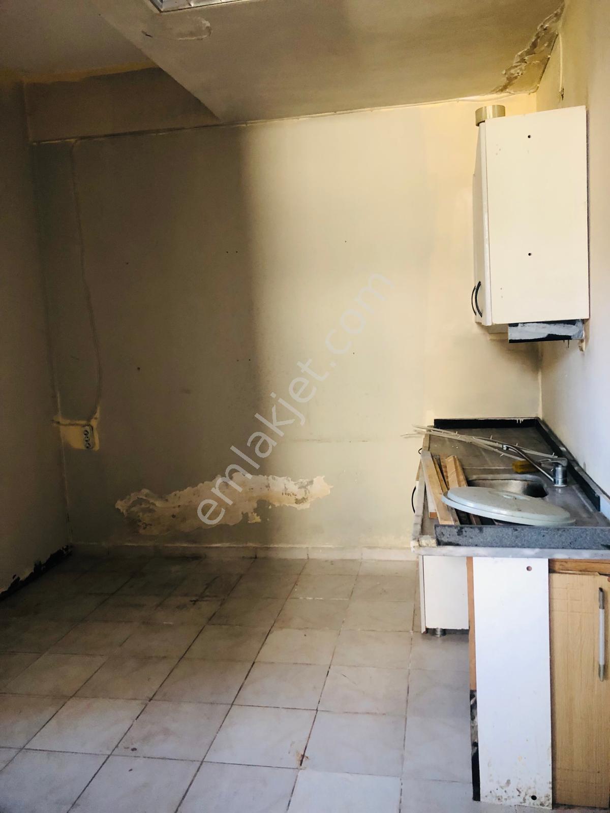 Sultanbeyli Mimarsinan Caddesinde 200m2 Kiralık Dükkan - Görsel 11