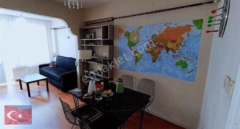 Fatih Sümbül Efendi Kiralık Daire Kocamustafapaşa Eşyalı 65mk 2+1 Balkonlu Arka Cephe 16.000tl