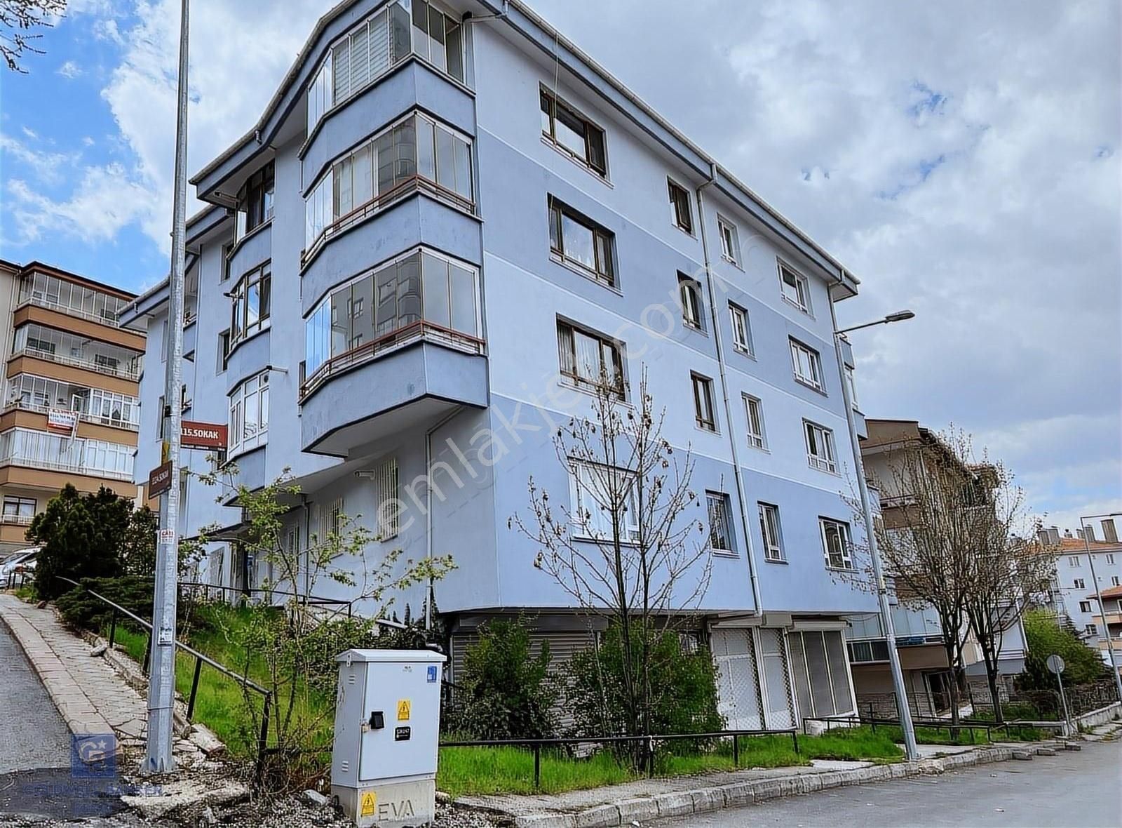 Çankaya Huzur Satılık Daire DİKMEN HUZUR MAHALLESİ 1114. SOKAKTA 2+1 SATILIK YAPILI DAİRE!!