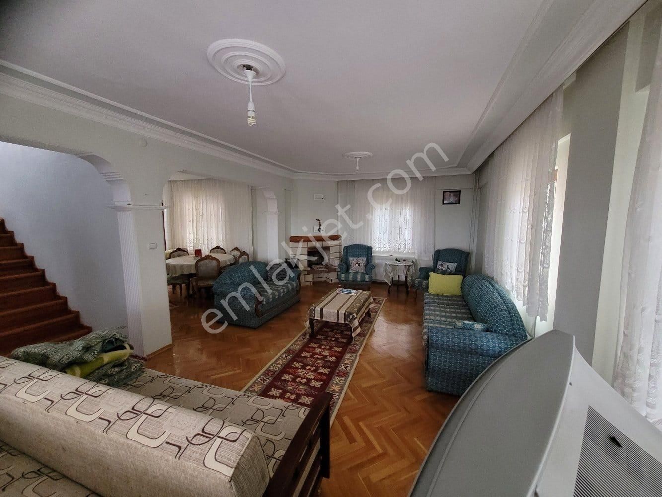 Mudanya'da 280 M2 Deniz Manzaralı Satlık Villa - Görsel 9