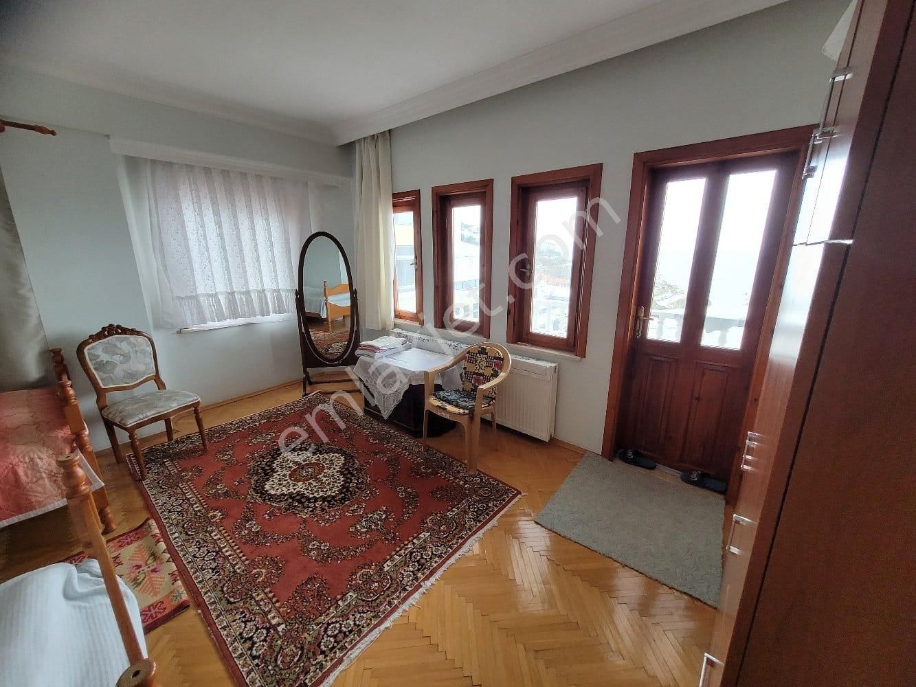 Mudanya'da 280 M2 Deniz Manzaralı Satlık Villa - Görsel 25