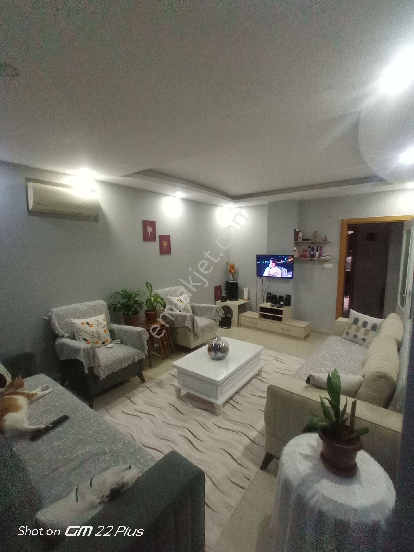 Müstakil Tadında Köşebaşı Bahçeli Full Yapılı 2+1 Daire.