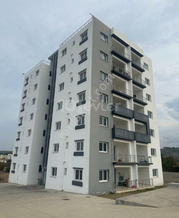 Güzelyurt Lefke Bucağı (Gemikonağı) Satılık Daire  LEFKE ÜNİVERSİTE YAKINI SATILIK 2+1 ESYALI SATIILIK DAİRE