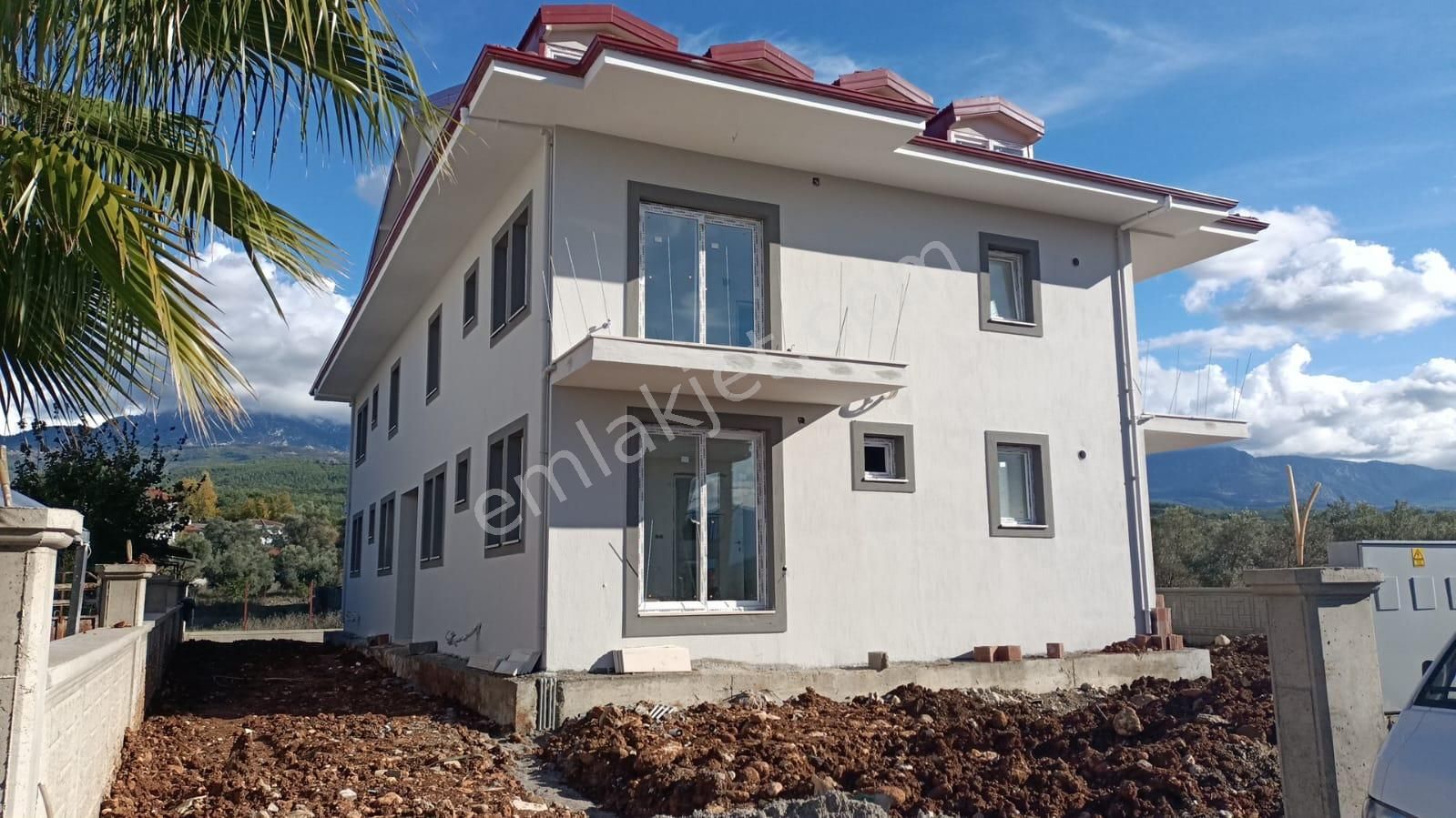 Seydikemer Gerişburnu Satılık Daire  GoldHouse dan Satılık Dubleks Daire Seydikemer de 4+1 Daire