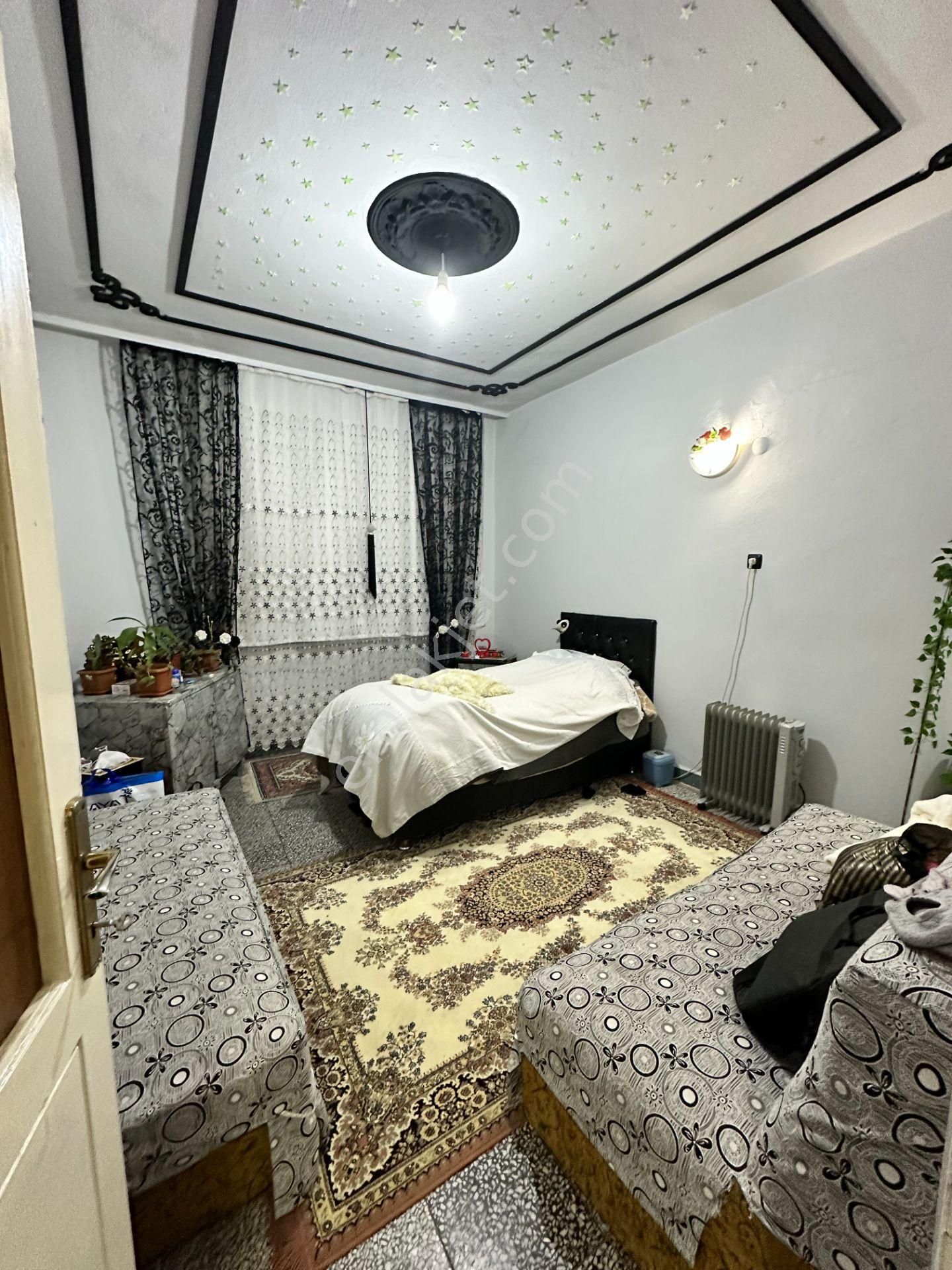 Kilis Merkez Şehitler Satılık Daire  BABİL EMLAKTAN SATILIK CADDE ÜZERİ 3+1 DAİRE