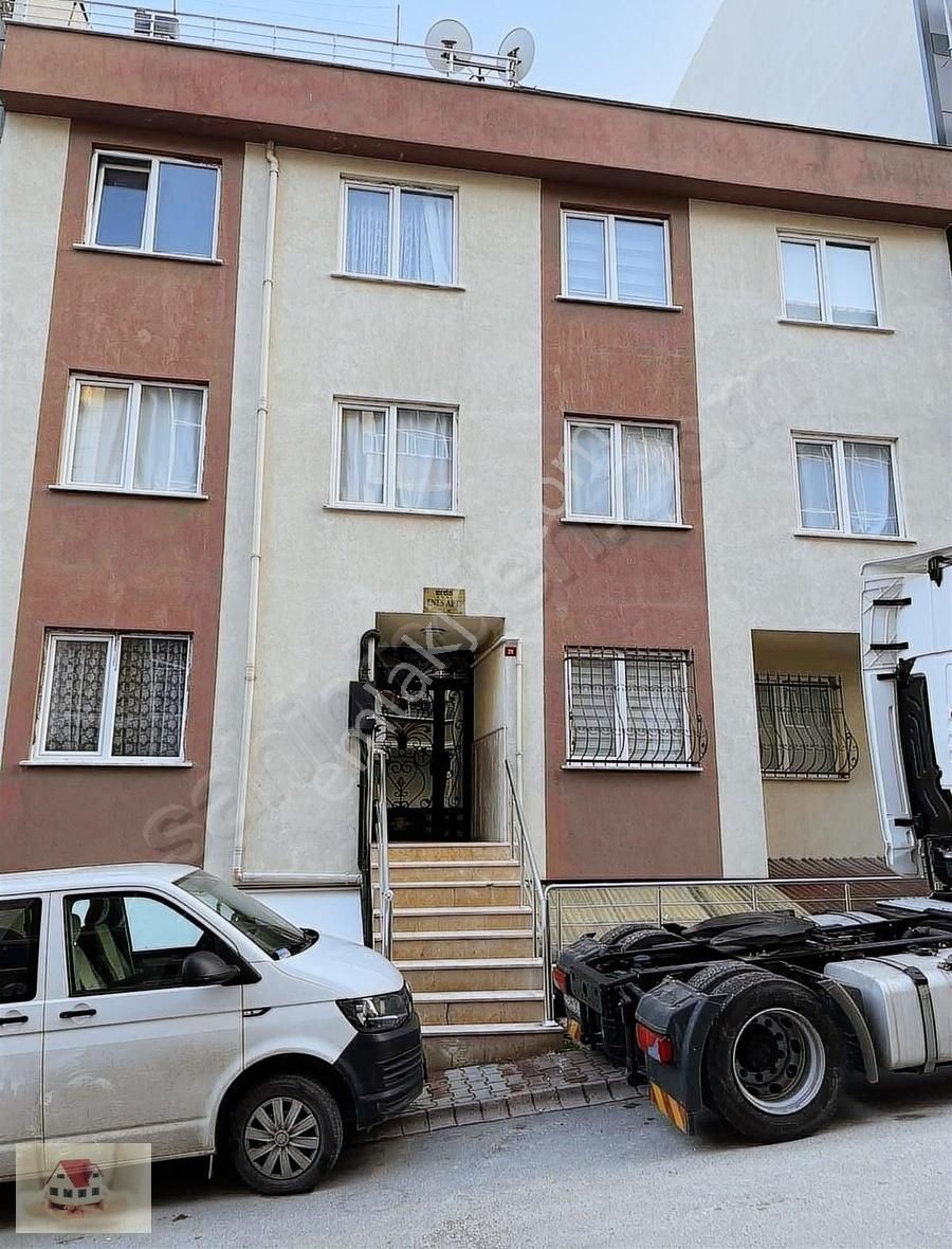 Çekmeköy Merkez Satılık Daire ÇEKMEKÖY MERKEZ MAH.3+2 SATILIK DUBLEKS DAİRE