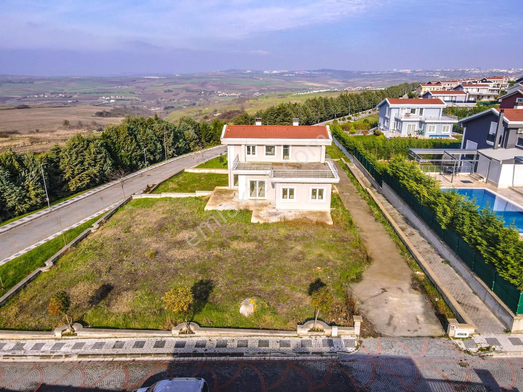 Büyükçekmece Karaağaç Satılık Villa Büyükçekmece Doğa Villaları Satılık villa na tamam 1500 m2 arsa