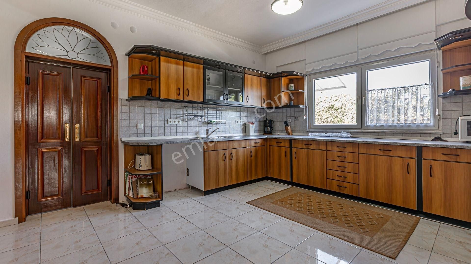 Kemer Kuzdere'de 1172 M2 Arsa Üzerinde 5+2 Satılık Villa - Görsel 28