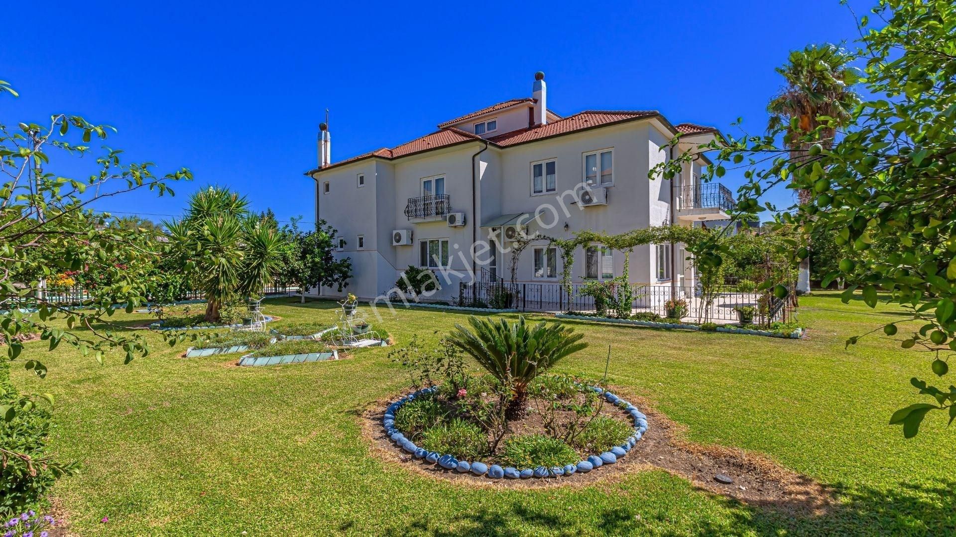 Kemer Kuzdere'de 1172 M2 Arsa Üzerinde 5+2 Satılık Villa - Görsel 14