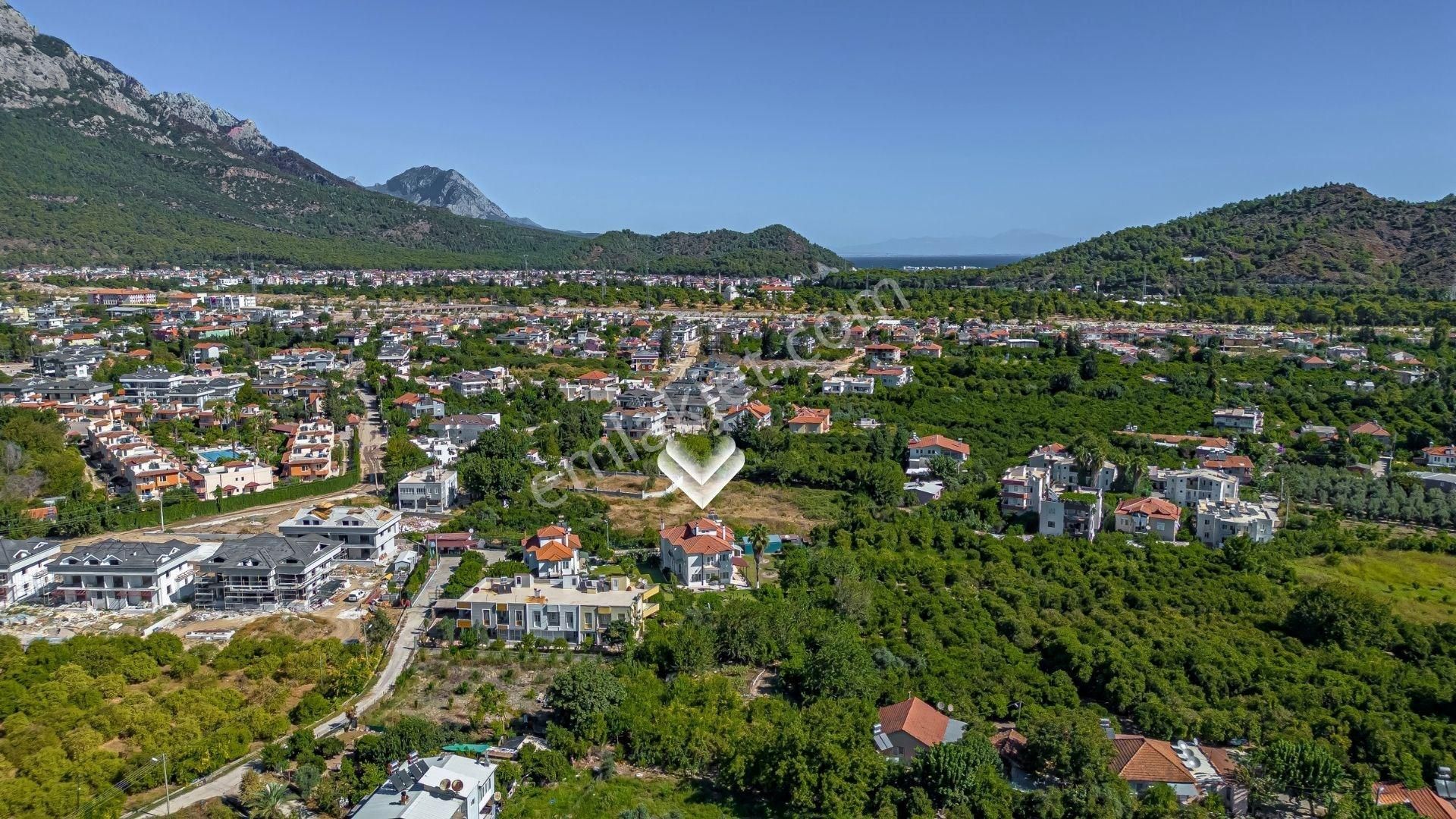 Kemer Kuzdere'de 1172 M2 Arsa Üzerinde 5+2 Satılık Villa - Görsel 3