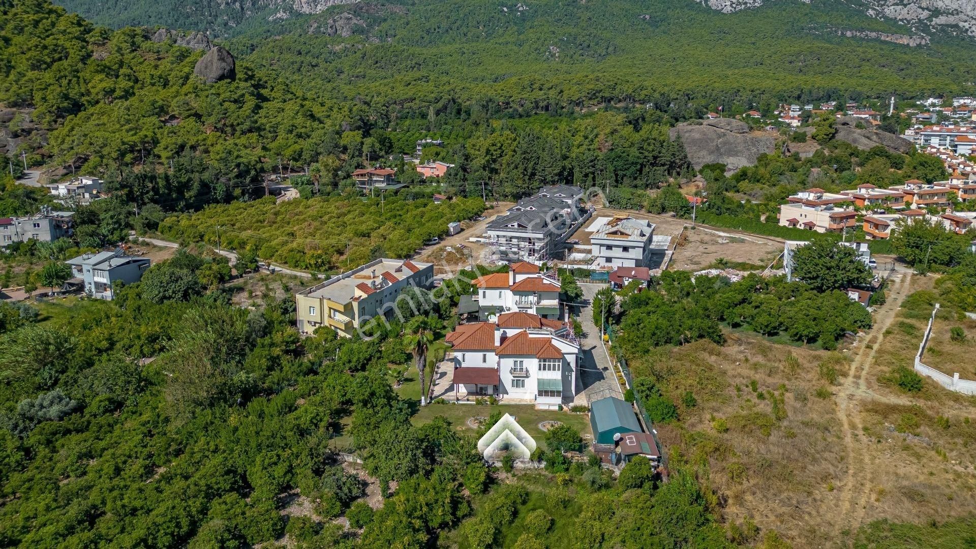 Kemer Kuzdere'de 1172 M2 Arsa Üzerinde 5+2 Satılık Villa - Görsel 6