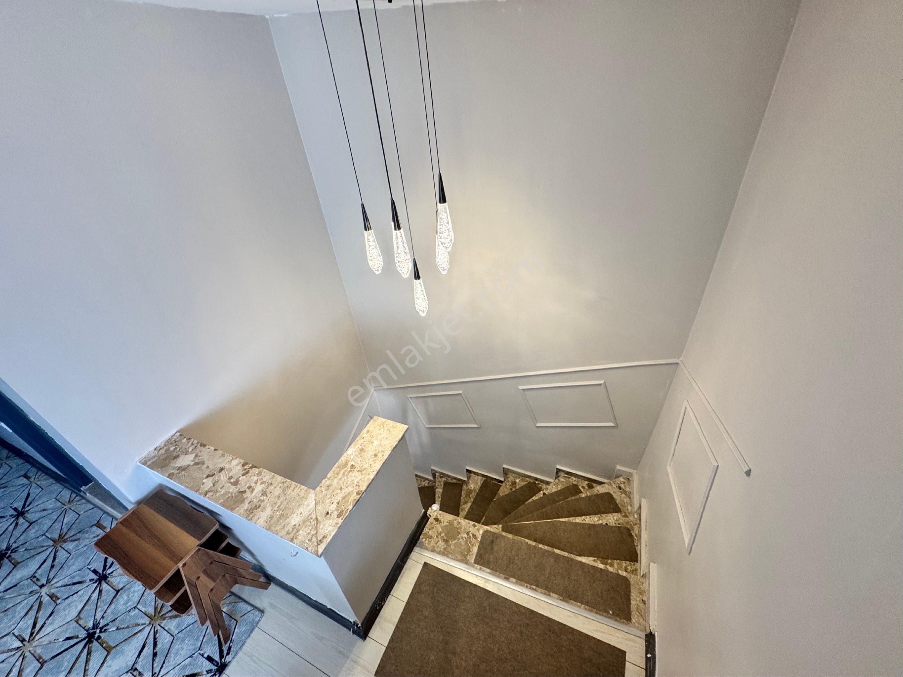 Seferihisar Cemikebir'in En Güzel Konumunda 4+1 Dubleks Daire - Görsel 17