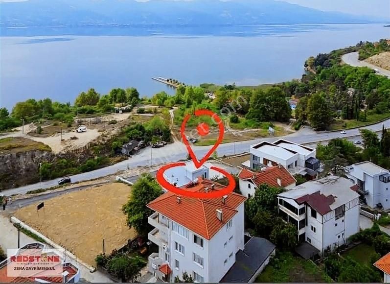 Serdivan Esentepe Satılık Villa SERDİVAN ESENTEPEDE SAPANCA GÖL MANZARALI TRİPLEKS 4 KATLI BİNA
