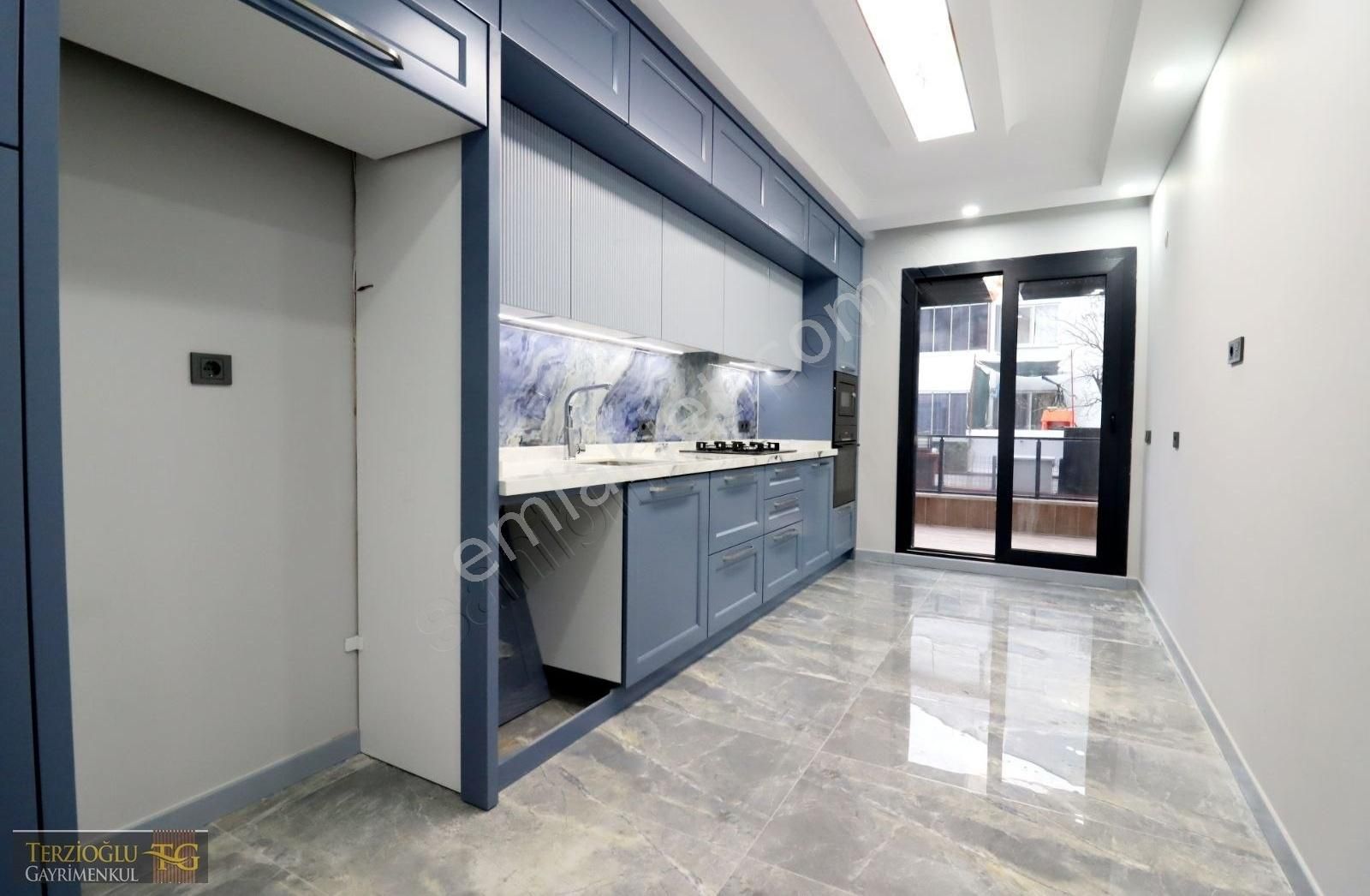 Terzioğlu'ndan Güre Akçay Arası 4+1 Ayrı Mutfak Deluxe Villa - Görsel 3