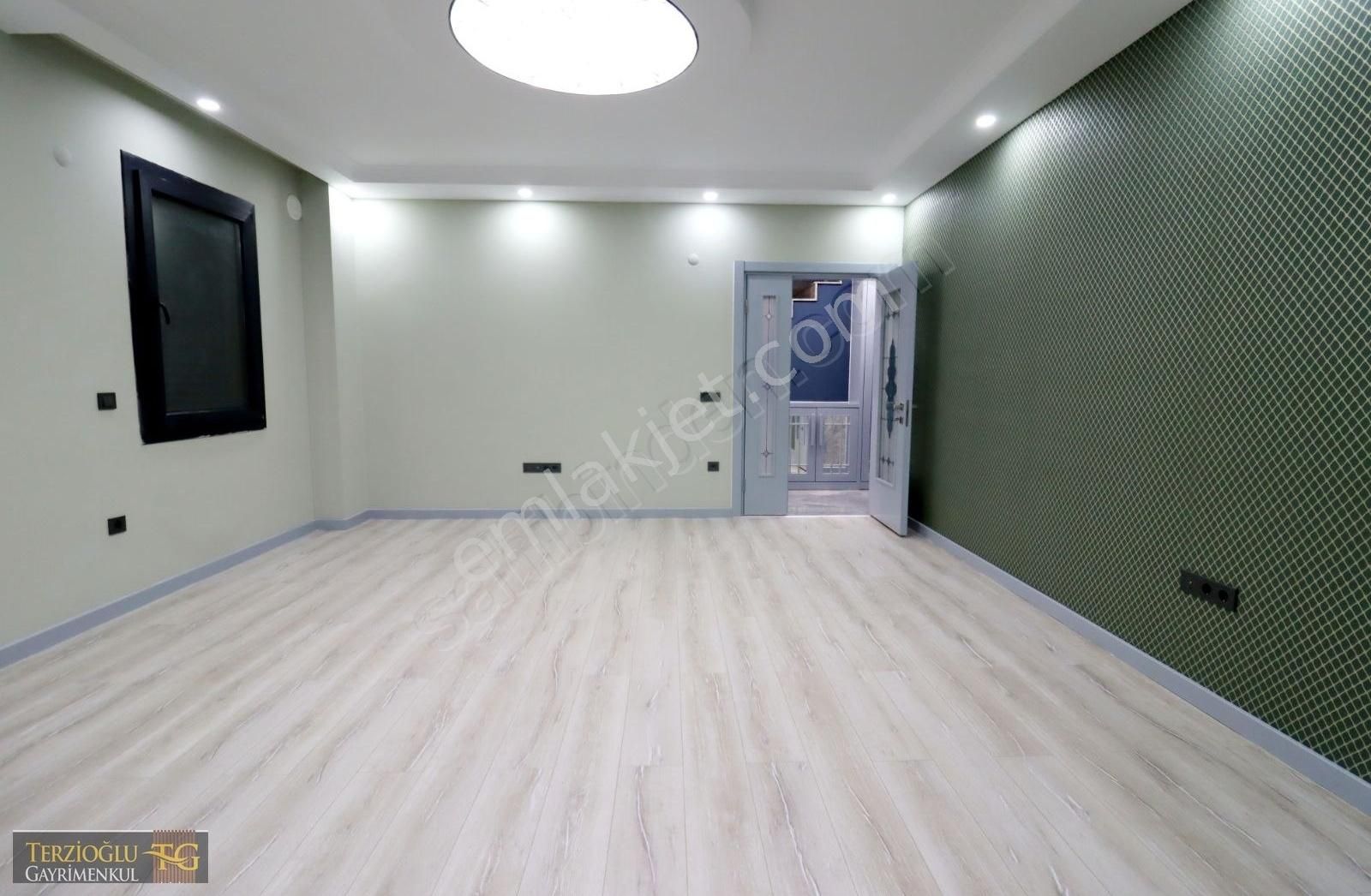 Terzioğlu'ndan Güre Akçay Arası 4+1 Ayrı Mutfak Deluxe Villa - Görsel 22
