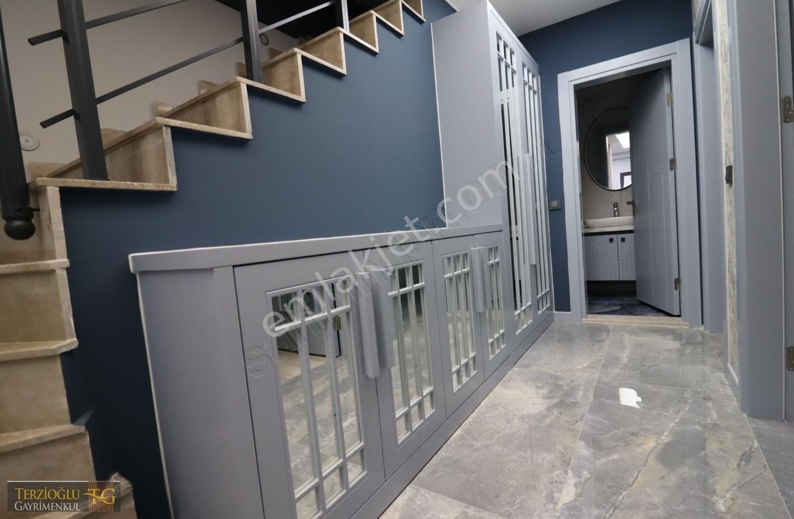 Terzioğlu'ndan Güre Akçay Arası 4+1 Ayrı Mutfak Deluxe Villa - Görsel 23