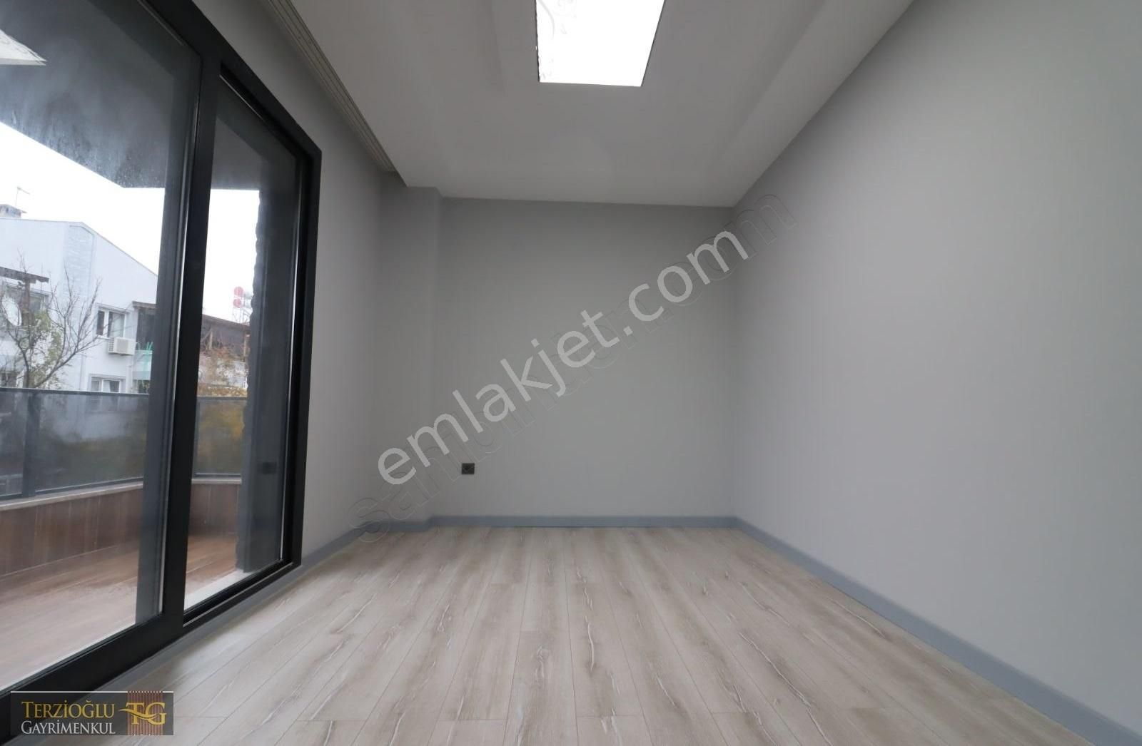 Terzioğlu'ndan Güre Akçay Arası 4+1 Ayrı Mutfak Deluxe Villa - Görsel 5