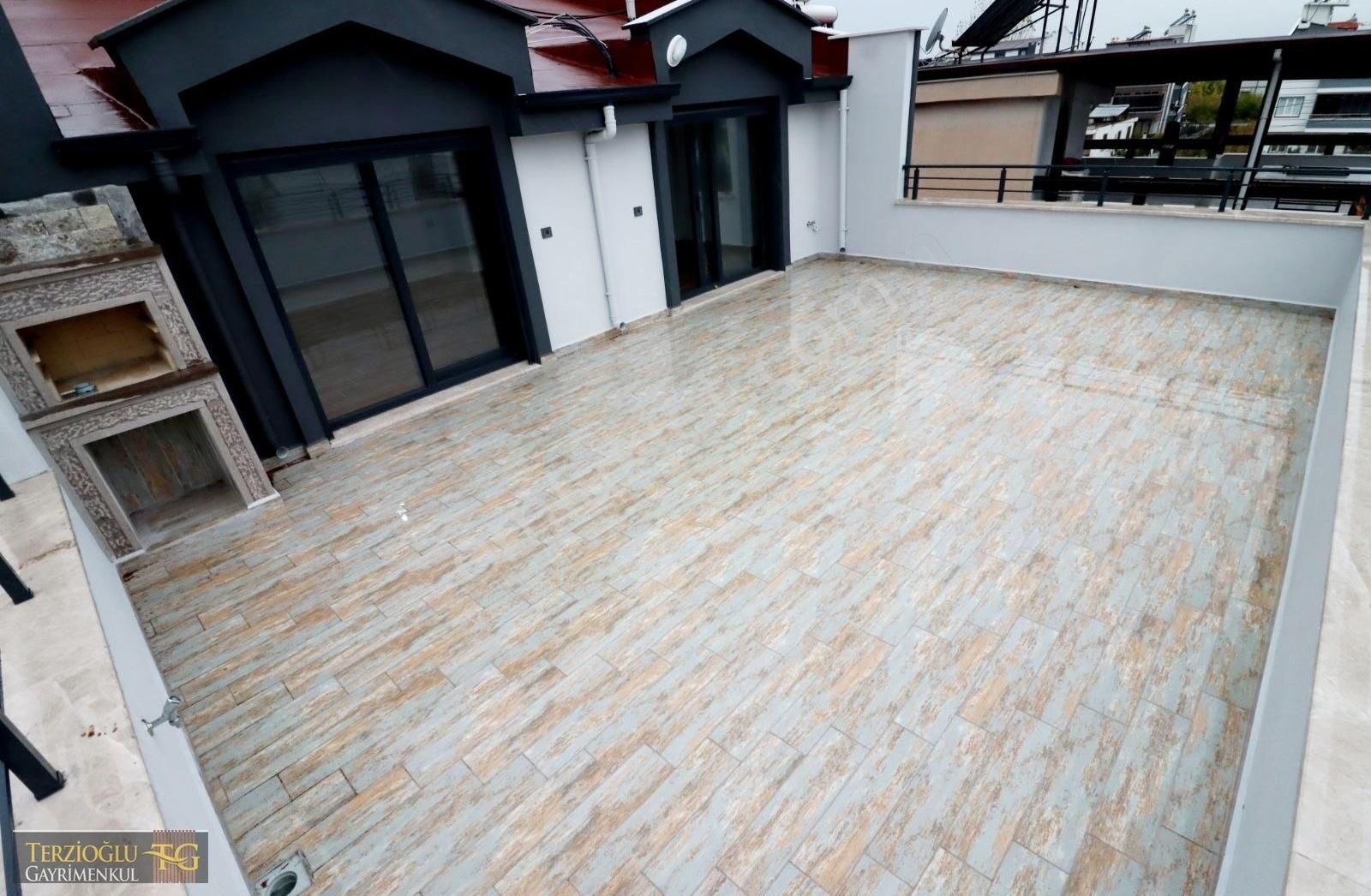 Terzioğlu'ndan Güre Akçay Arası 4+1 Ayrı Mutfak Deluxe Villa - Görsel 7