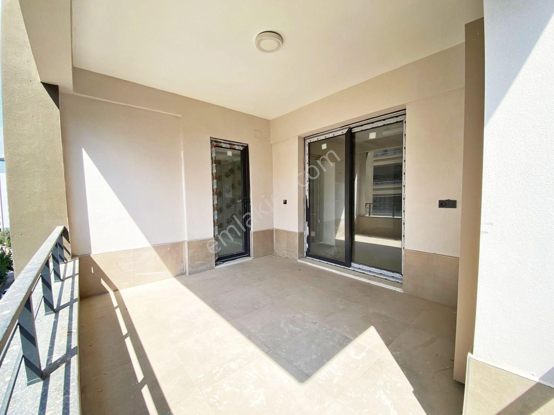 Fıstıklık'ta Çok Geniş Modern Tasarımlı Ultralüks 3+1 - Görsel 7