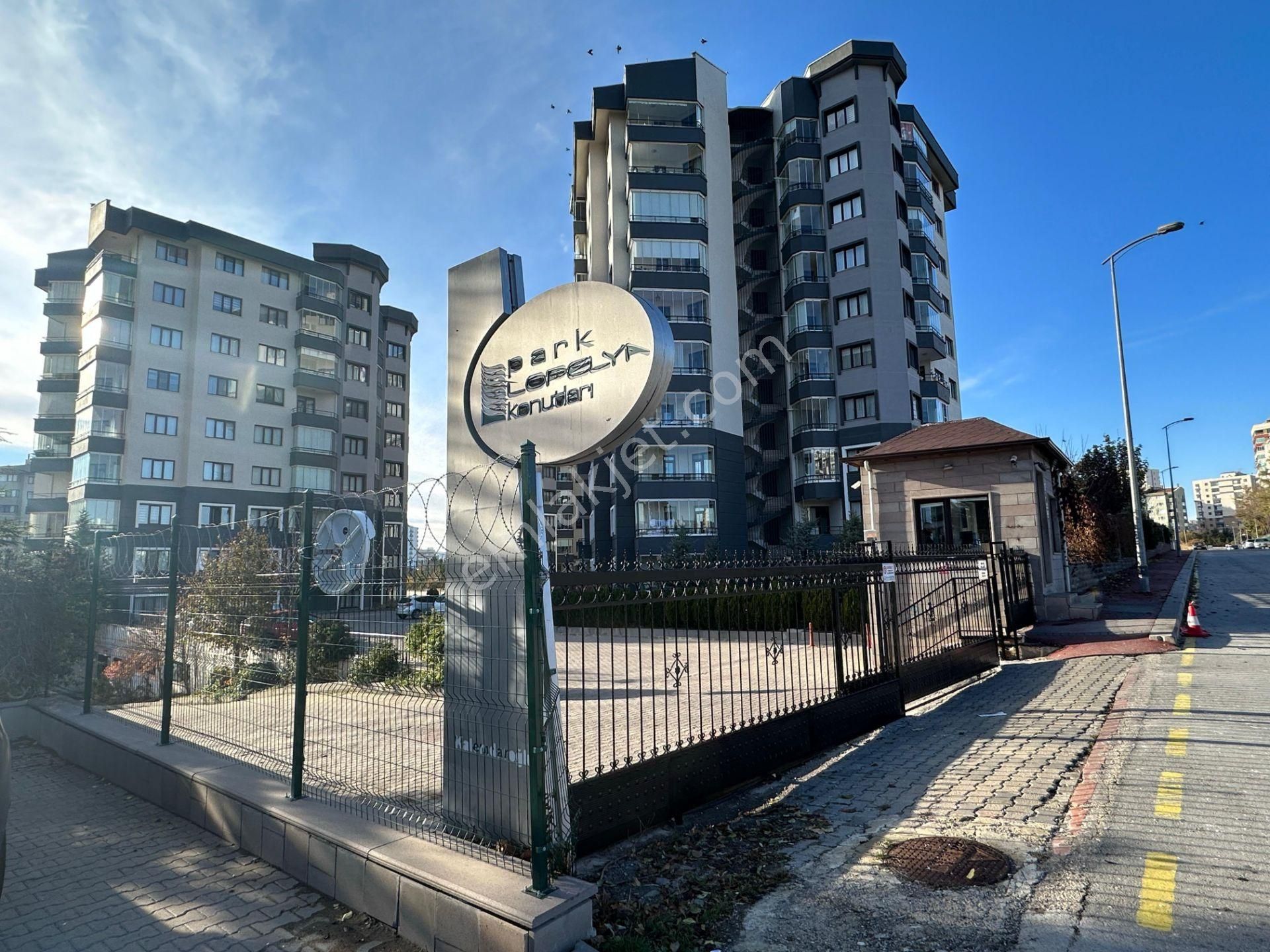 Çankaya Yaşamkent Satılık Daire  Yaşamkent Park Lopelya Konutları 4+1 Garajlı Ve Güvenlikli