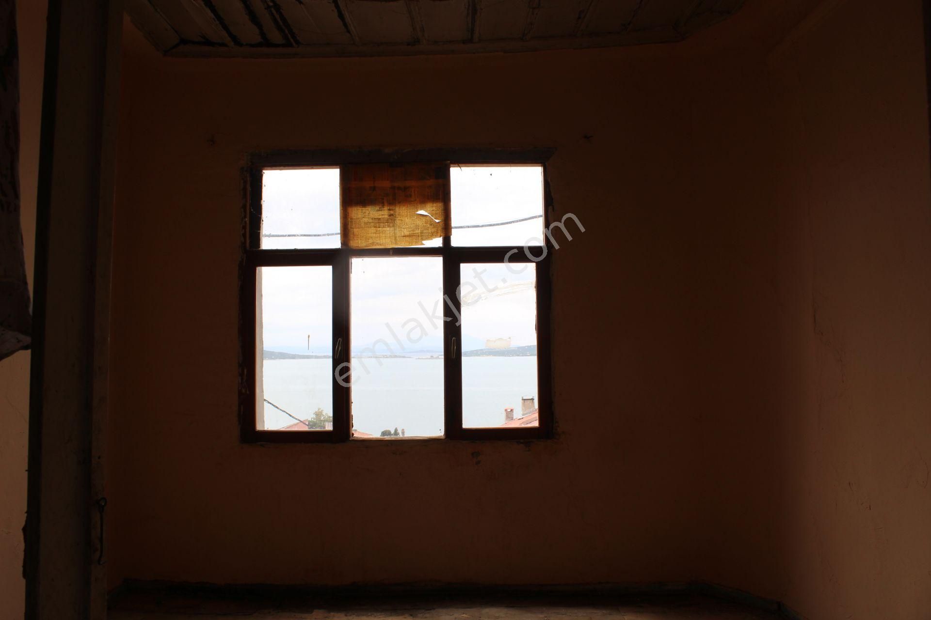 Ayvada'dan Ayvalık Merkez’de 2 Katlı Taş Rum Evi - Görsel 23