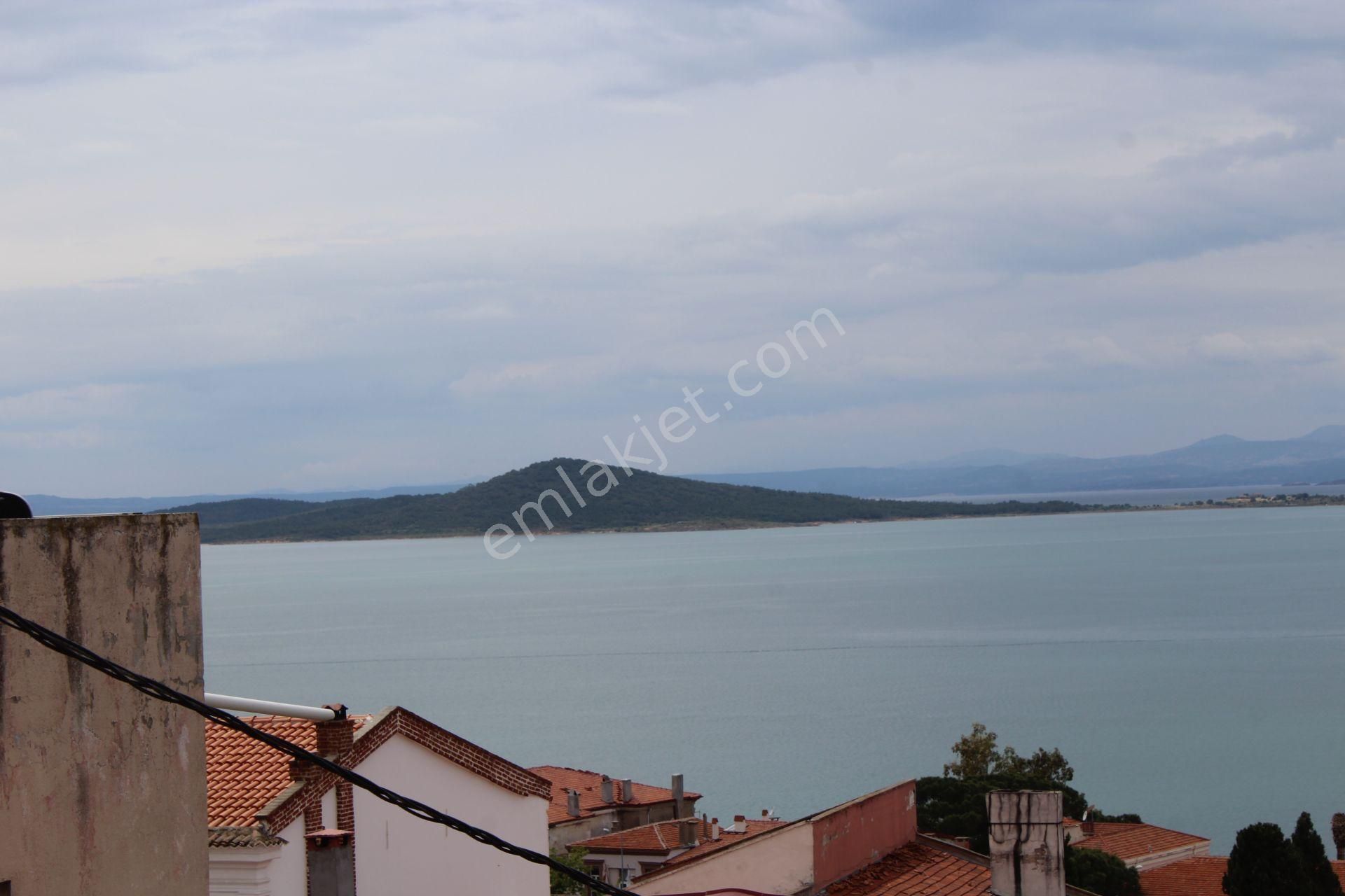 Ayvada'dan Ayvalık Merkez’de 2 Katlı Taş Rum Evi - Görsel 25