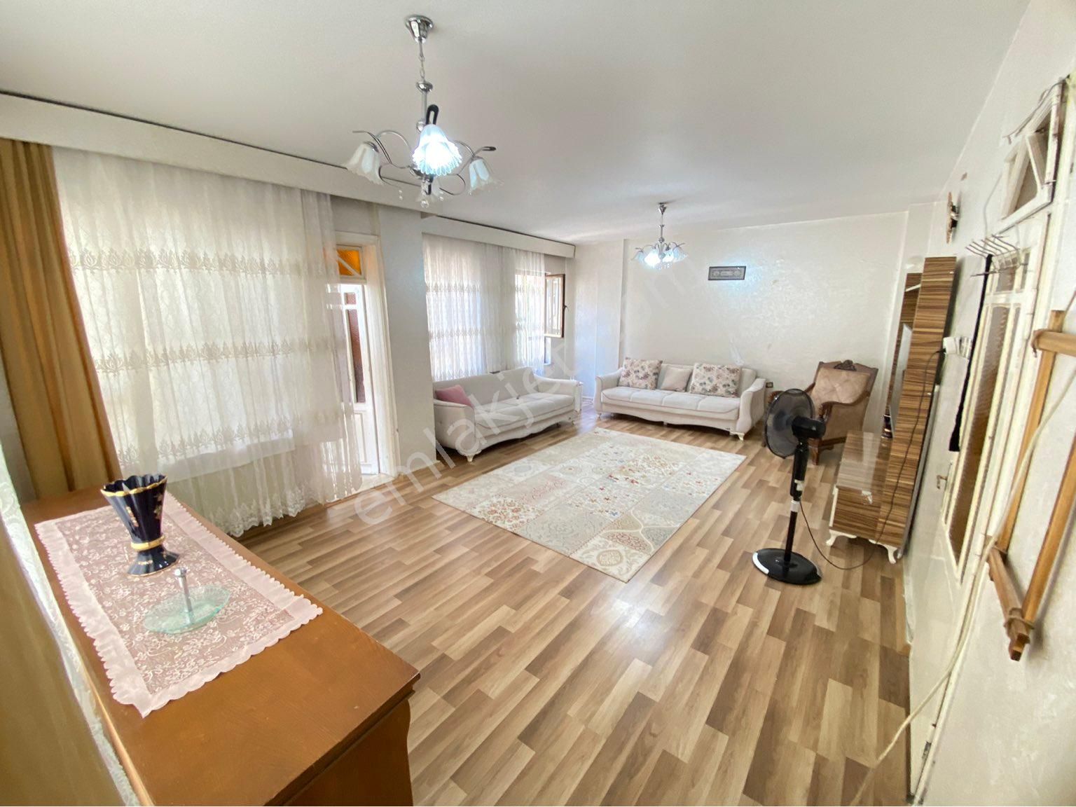 Haliliye Refahiye Satılık Daire 🏡DENİZ GAYRİMENKUL’DEN VALİ KONAĞINDA-SATILIK+3+1+TEKLİ-DAİRE🏡