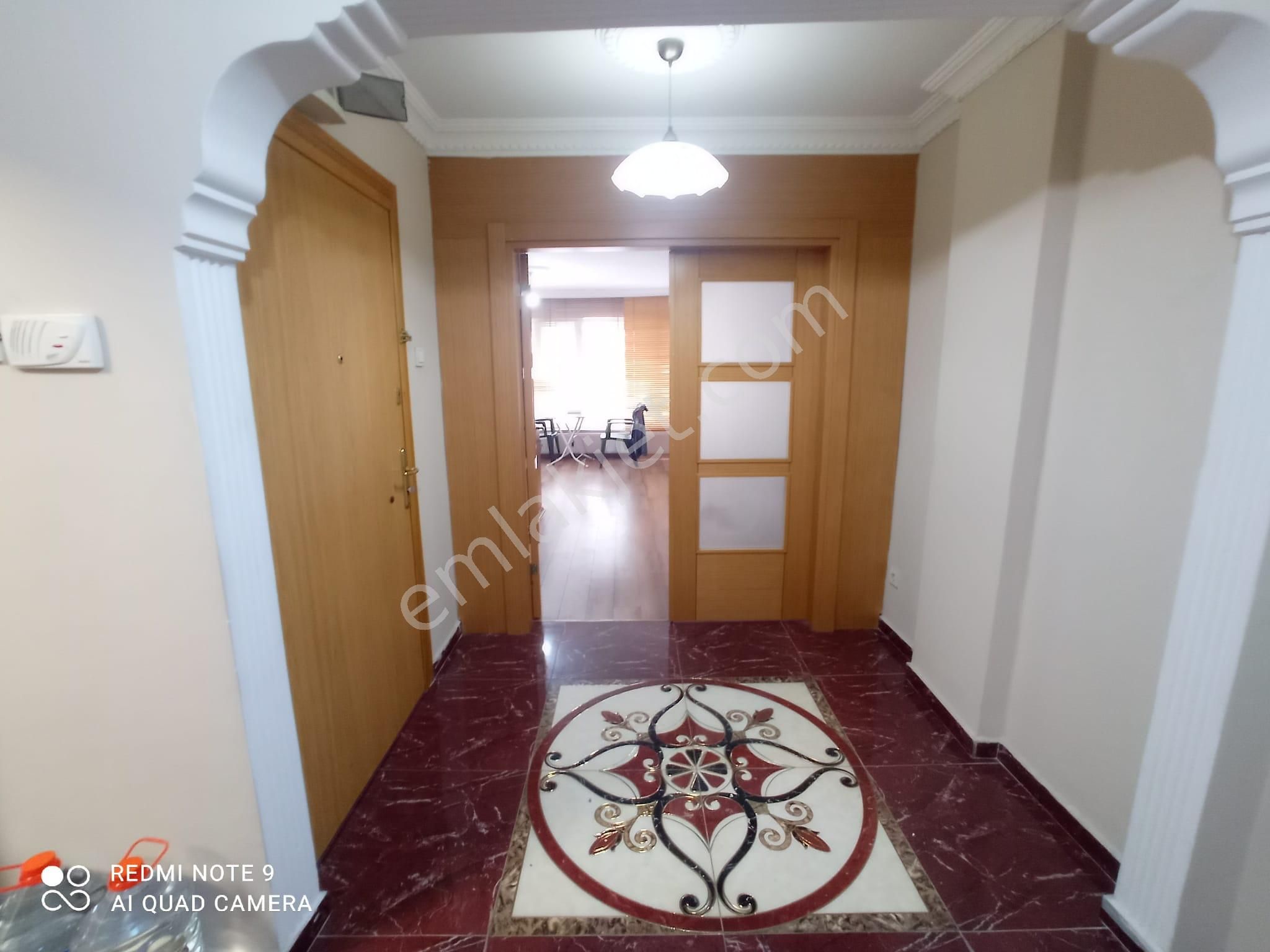 Şişli Merkez Kiralık Ofis Şişli Merkez Abide-i Hürriyette Tabela Değeri Yüksek 3+1 Kiralık​ Ofis-daire.