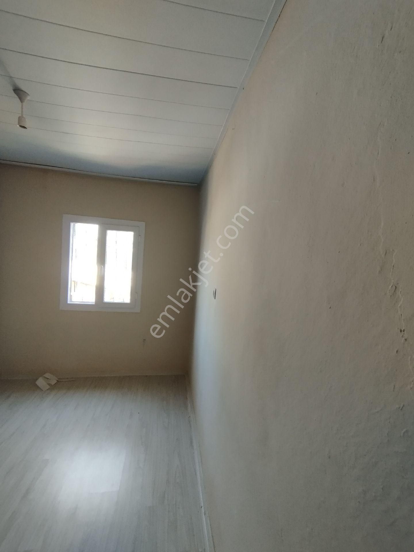 Aydın Söke Bağarası Mahallesi Satılık Bahçeli Müstakil Ev - Görsel 3