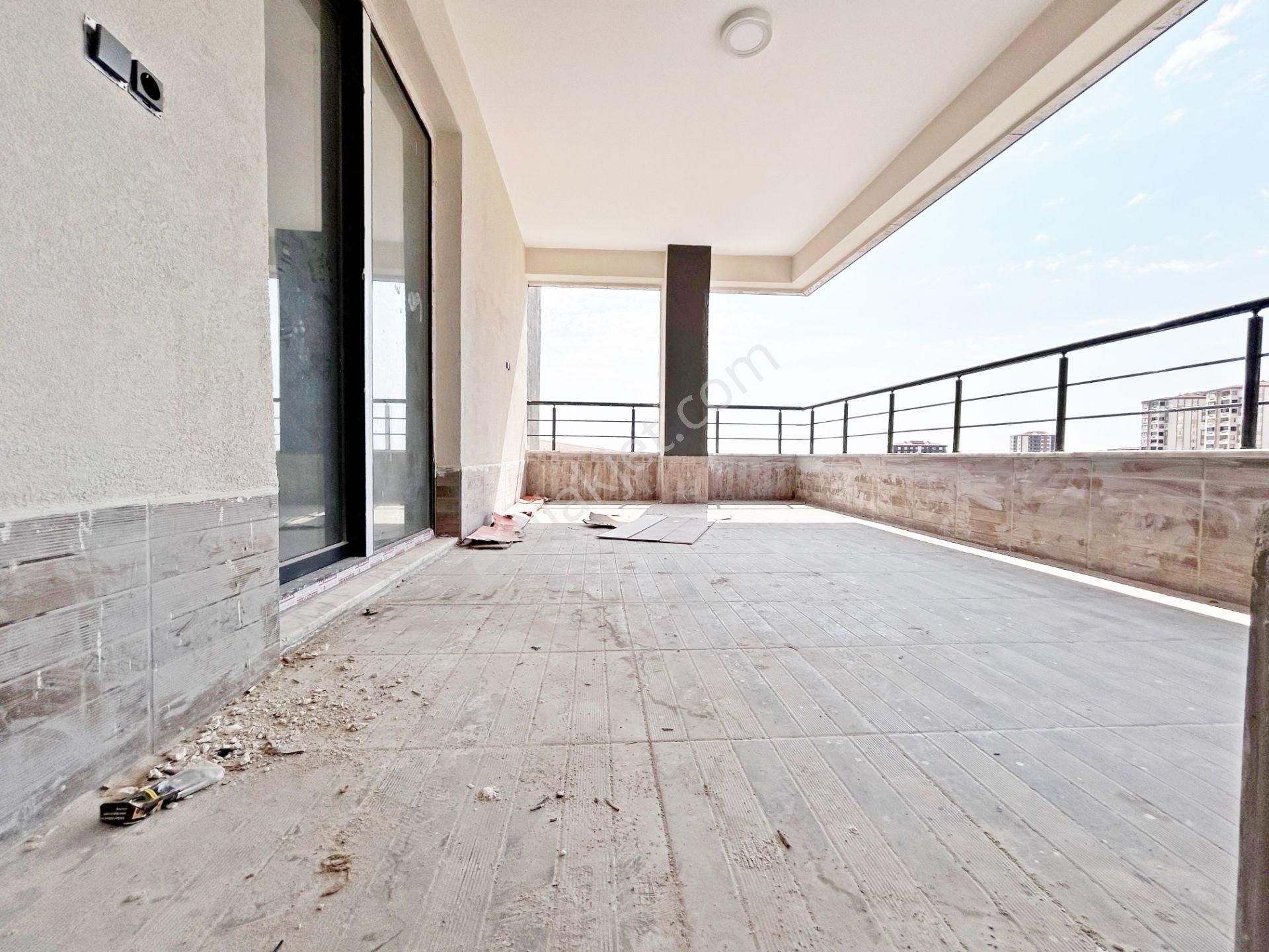 Alpaslan'da Yeni Nesil Modern Tasarımlı Geniş Ferah Balkonlu3+1 - Görsel 4