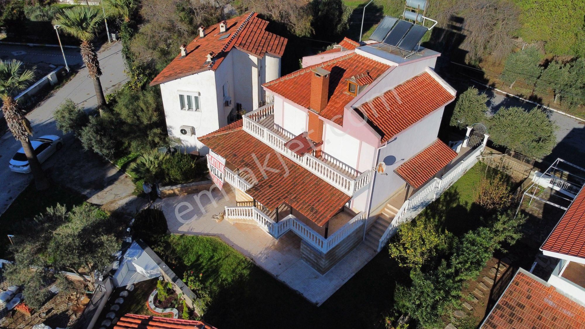 Menderes Ahmetbeyli Satılık Villa İzmir menderes yoncaköyden satılık 4+1 villa