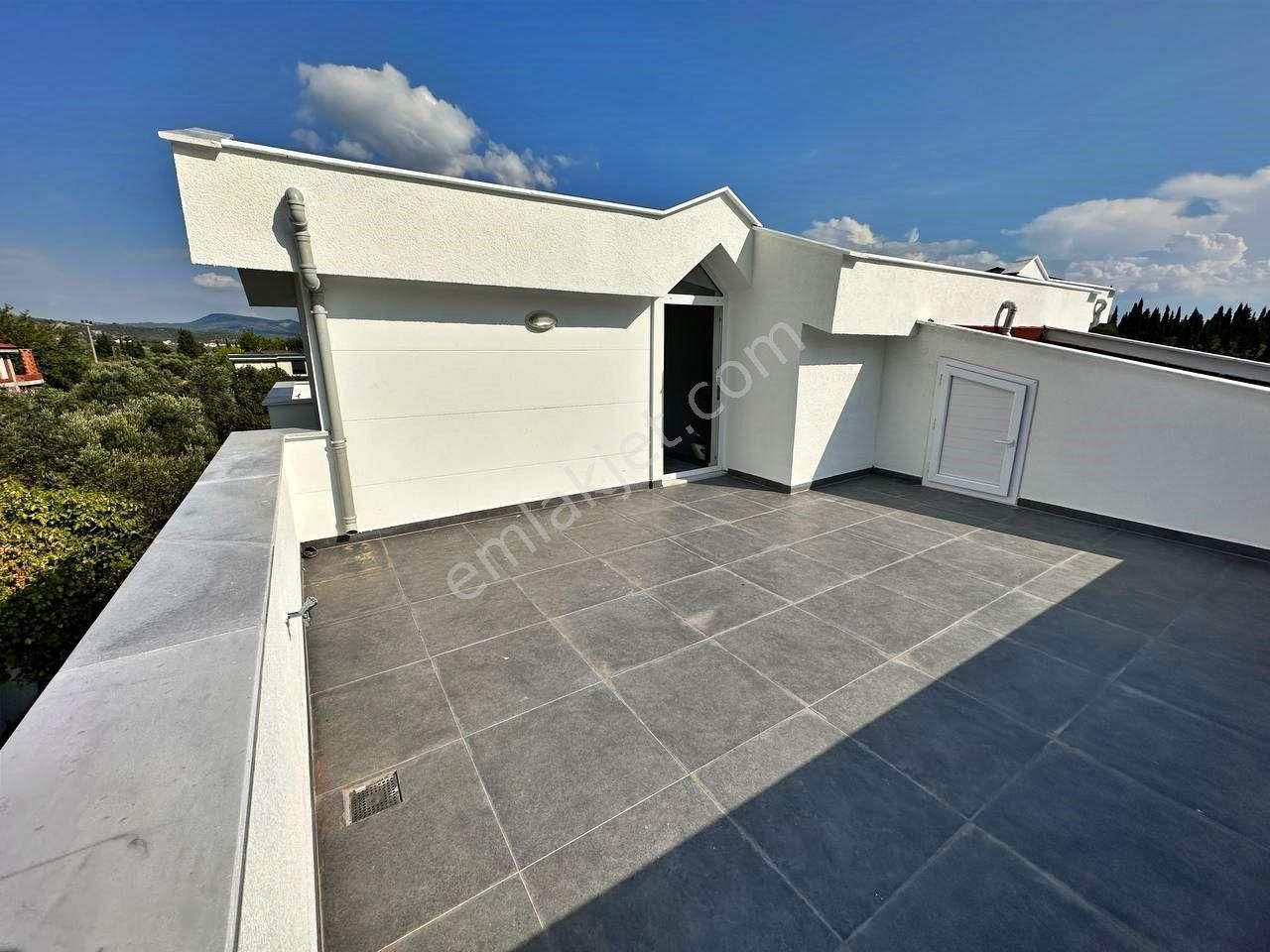 Güre'de Ayanoğlu'ndan Site İçerisinde 4+1 Satılık Villa - Görsel 9