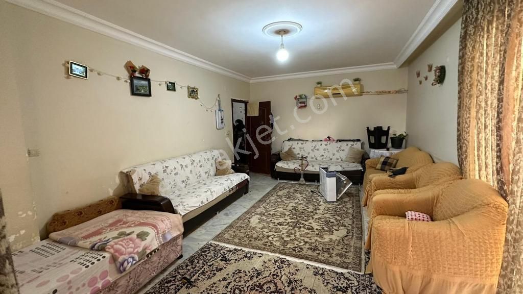 Erdemli Kızkalesi Satılık Daire  KIZKALESİ MERKEZDE DENİZE SIFIR SATILIK 2+1 DAİRE