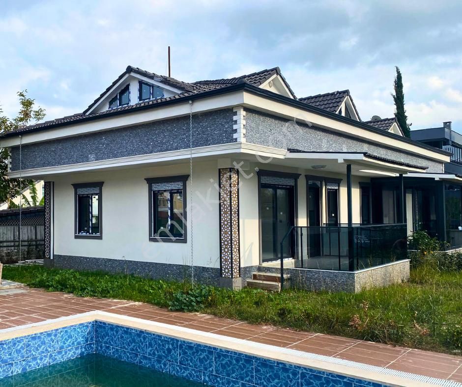 Kemer Arslanbucak Satılık Villa  RE/MAX LUXURY Arslanbucak'da Sıfır VİLLA