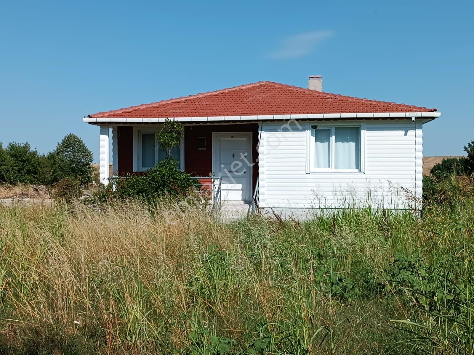 Kırklareli Merkez İnece Bld. (Kazımpaşa) Satılık Müstakil Ev Kırklareli İnece Beldesinde Müstakil Bahçeli Sıfır Bağ Evi