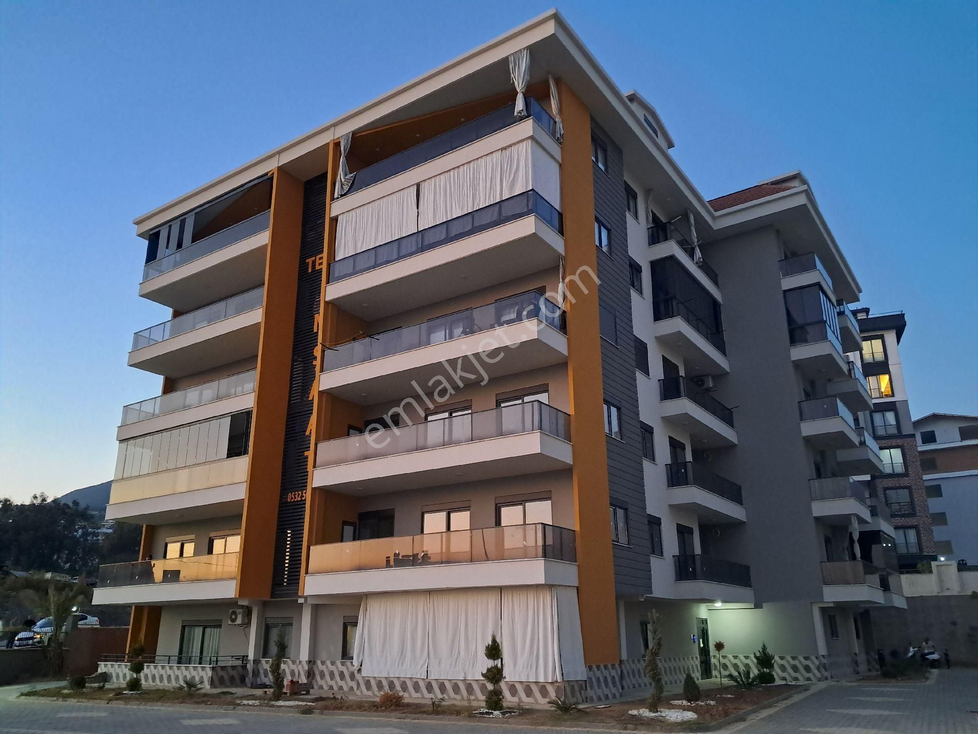 Alanya Oba Satılık Daire 3+1 AYRI MUTFAK FIRSAT DAİRE