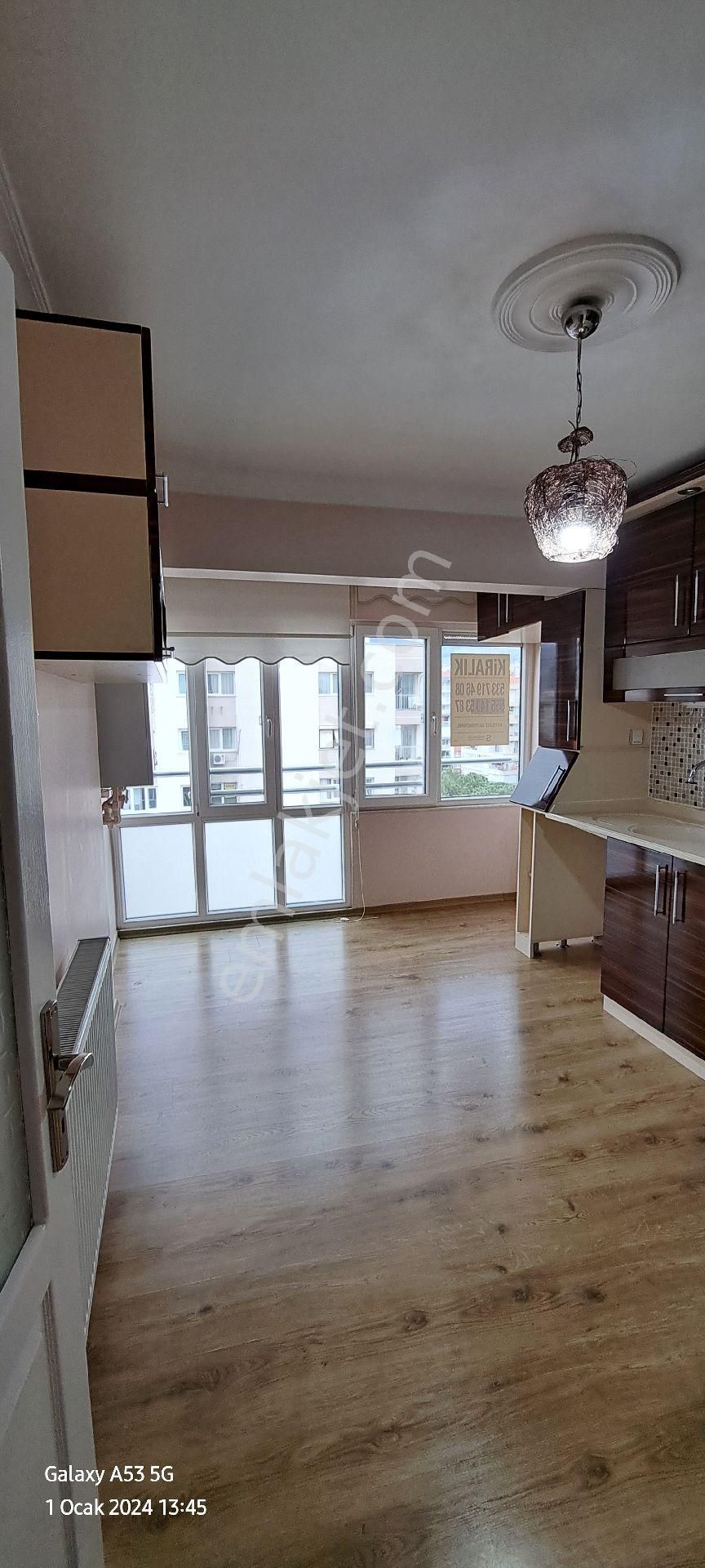 İzmir Bayraklı Da 2+1 Kiralık Lüks Daire - Görsel 2