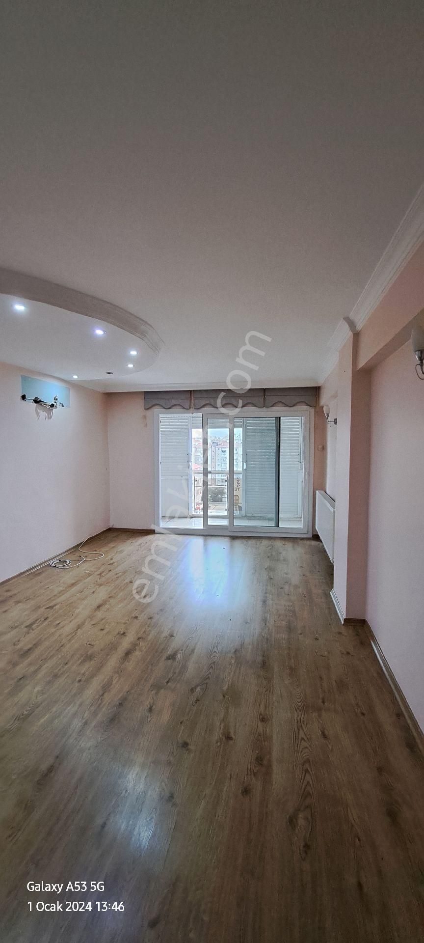 İzmir Bayraklı Da 2+1 Kiralık Lüks Daire - Görsel 8