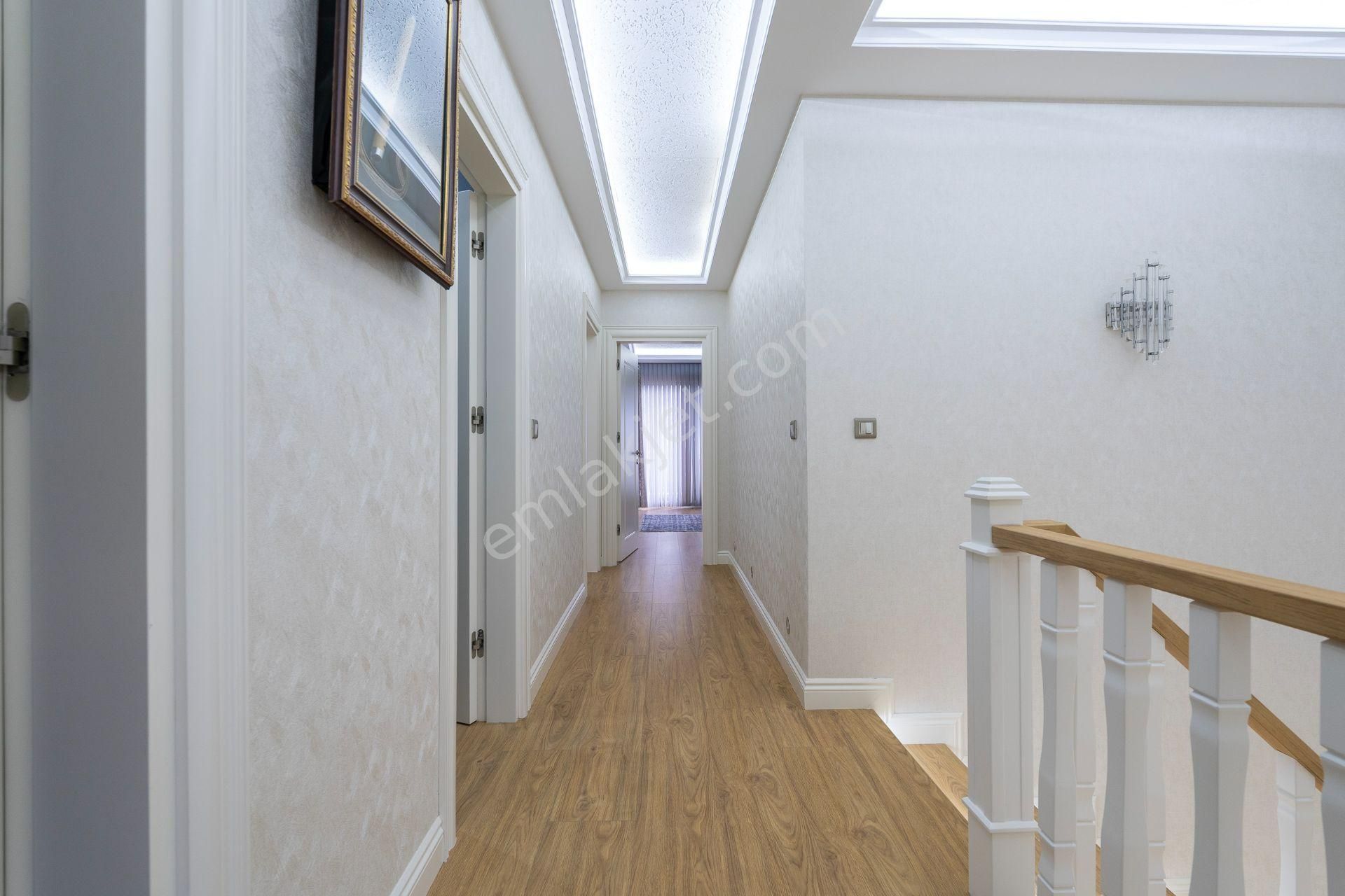 Gümüştepe'de Hemen Teslim 6+1 Villa - Gemart 1 - Görsel 20