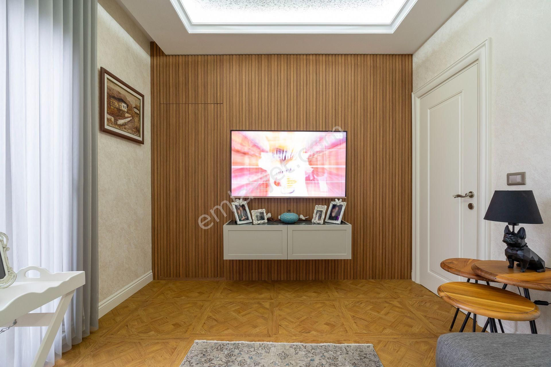 Gümüştepe'de Hemen Teslim 6+1 Villa - Gemart 1 - Görsel 37