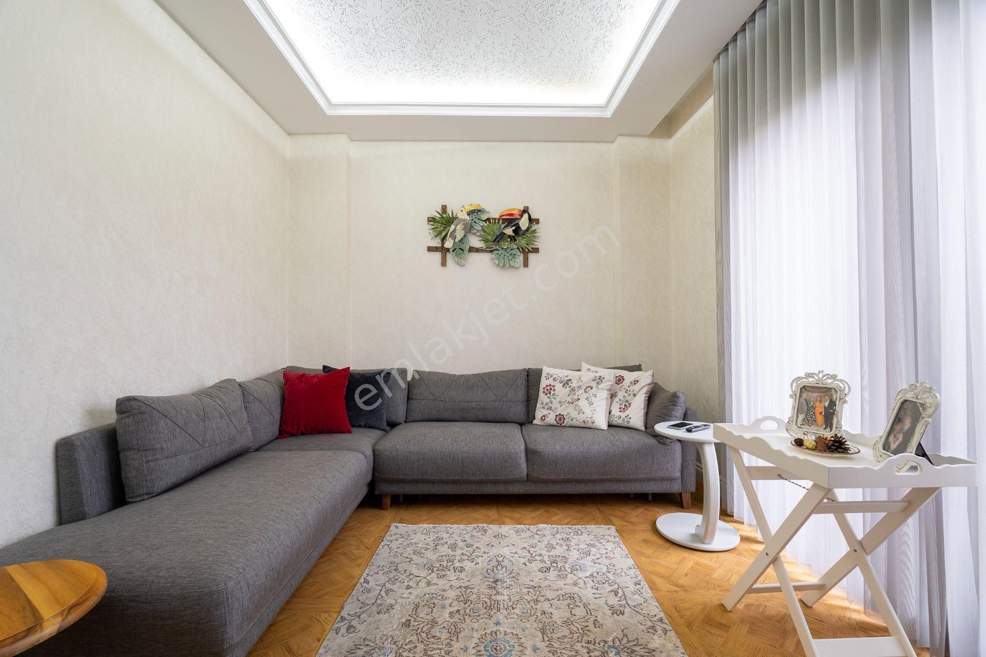 Gümüştepe'de Hemen Teslim 6+1 Villa - Gemart 1 - Görsel 36