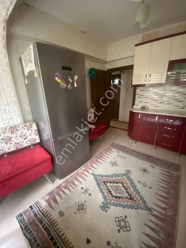 Ayvalı Kardeşlerde Satılık Giriş Katı Kozludan - Görsel 11