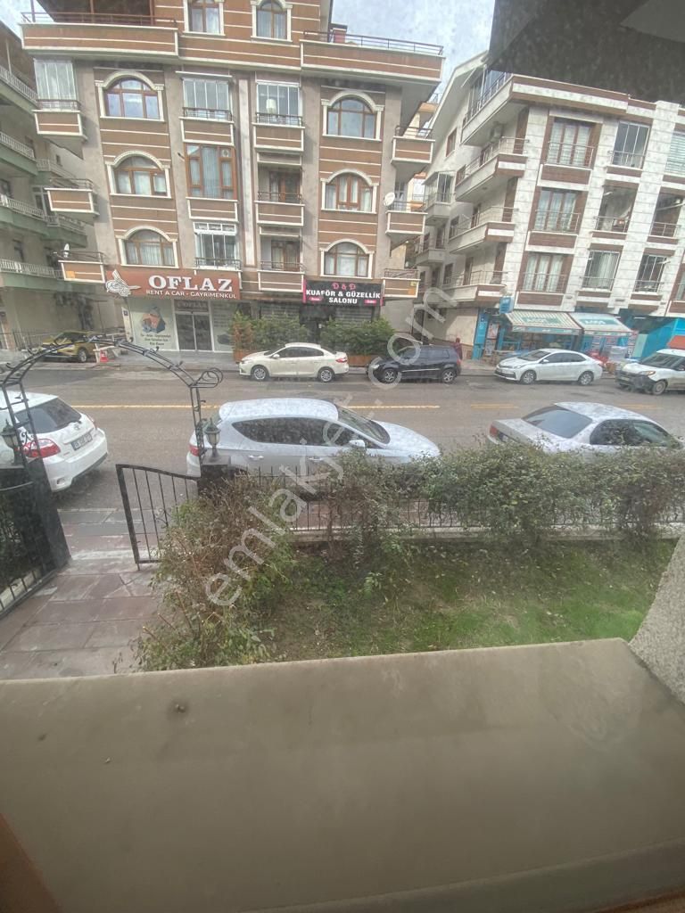 Ayvalı Kardeşlerde Satılık Giriş Katı Kozludan - Görsel 2