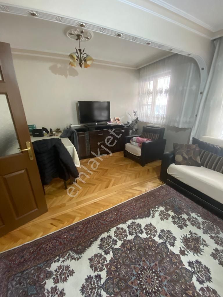 Ayvalı Kardeşlerde Satılık Giriş Katı Kozludan - Görsel 9