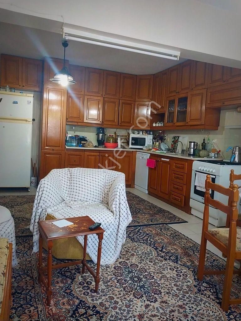 Güneyköy Köy İçi 3 Katlı Bina - Görsel 9