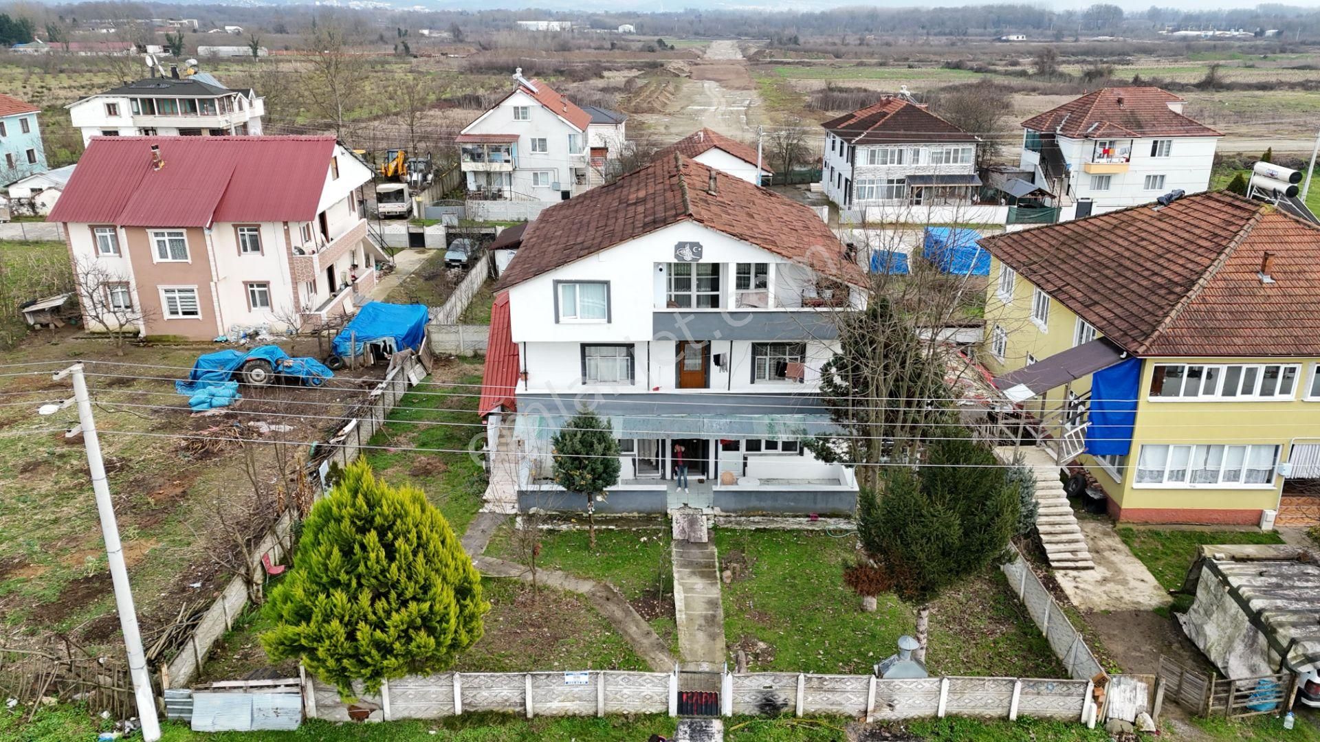 Çilimli Söğütlü Köyü Satılık Müstakil Ev Net emlaktan çilimlide satılık mustakil ev